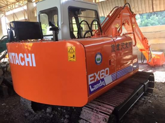ขายรถขุด HITACHI รุ่น  EX60G  เก่านอกแท้ มีเอกสารใบอินวอย รถไม่เคยใช้งานในไทย  สนใจโทร : 099-907-9273 กิ๊ฟ