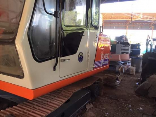 ขายรถขุด HITACHI รุ่น  EX60G  เก่านอกแท้ มีเอกสารใบอินวอย รถไม่เคยใช้งานในไทย  สนใจโทร : 099-907-9273 กิ๊ฟ