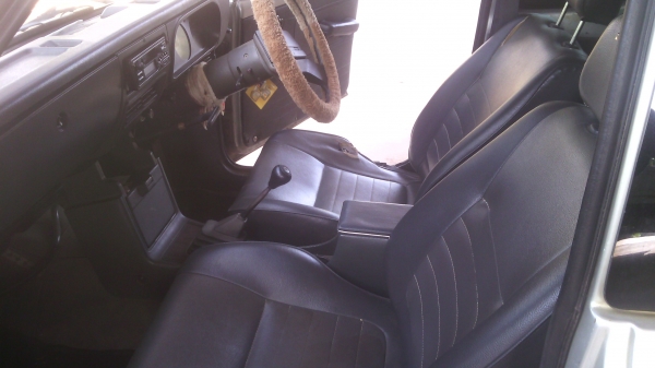 ขายมาสด้าแฟมมิเลี่ย1400