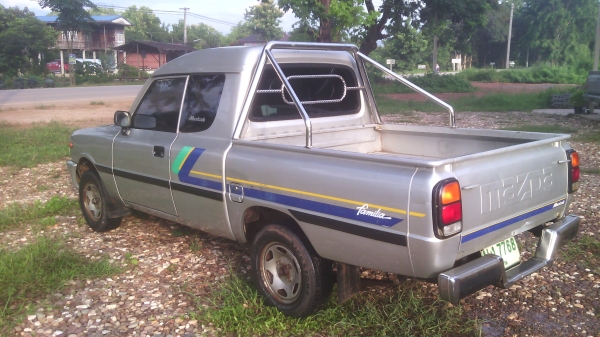 ขายมาสด้าแฟมมิเลี่ย1400