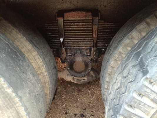 ขายรถบรรทุกสิบล้อสภาพดี ขายรถบรรทุกสิบล้อสภาพดี