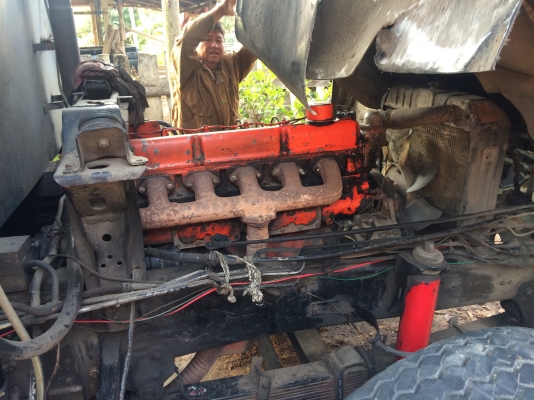 ขายรถบรรทุกสิบล้อสภาพดี ขายรถบรรทุกสิบล้อสภาพดี