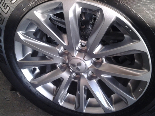 นิว ไทรทรัน พลัส ขอบ17 พร้อมยางใหม่ๆ นิว ไทรทรัน พลัส ขอบ17 พร้อมยางใหม่ๆ