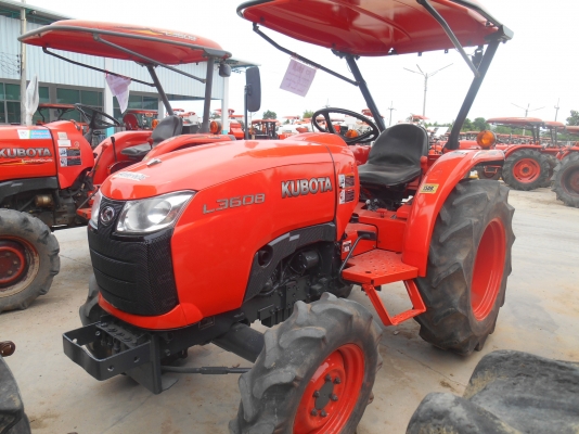 คูโบต้า 36 แรงม้า  พร้อมผาน 3 ฟรีดาวน์+ขนส่งฟรี