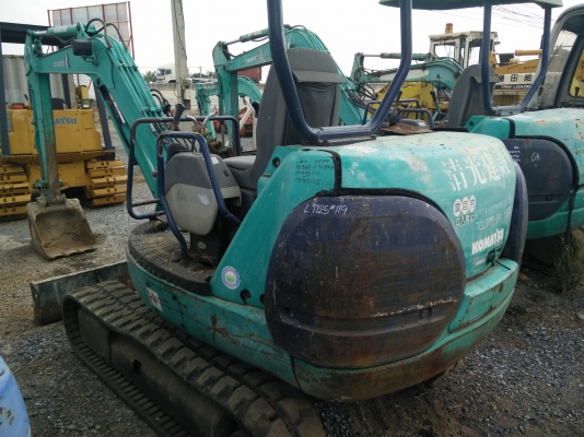 ขายรถแบคโฮ KOMATSU PC35R-8 เก่านอกแท้ ยังไม่เคยใช้งานในไทยมาก่อน เครื่องดี เอวแน่น