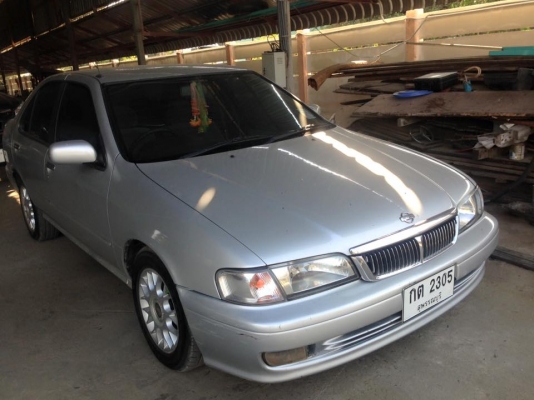 ขายรถเก๋ง นิสสัน ติดแก็ส รถสวย พร้อมใช้