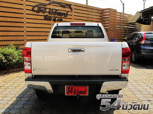 ISUZU รุ่น D-MAX Space Cab  2.5 Ddi VGS โฉม HI LANDER  คันนี้สภาพป้ายแดงเลยครับ รับประกันศูนย์ หายห่วง สนใจทักมาคุยกันก่อนได้น่ะครับ คุ้มค่าแน่นอน