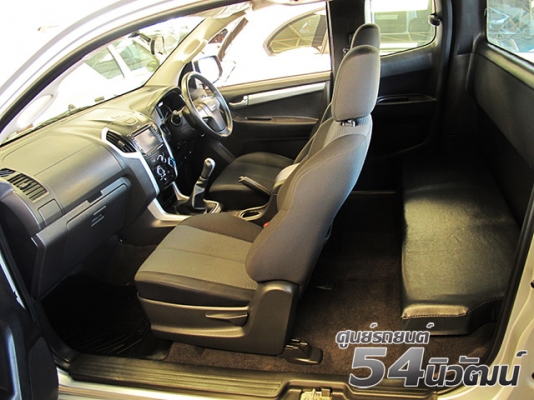 ISUZU รุ่น D-MAX Space Cab  2.5 Ddi VGS โฉม HI LANDER  คันนี้สภาพป้ายแดงเลยครับ รับประกันศูนย์ หายห่วง สนใจทักมาคุยกันก่อนได้น่ะครับ คุ้มค่าแน่นอน