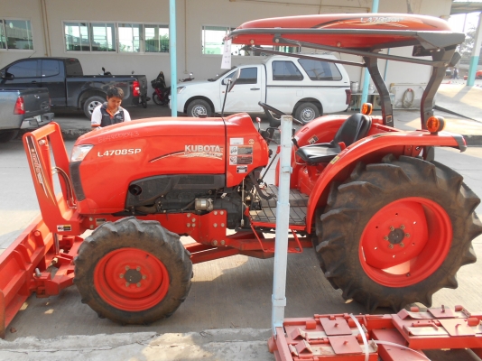 คูโบต้า 47 แรงม้า+ใบดันล่าง+ผาน3  ตัวท็อปสุด(ดาวน์ 30,000 บาท)