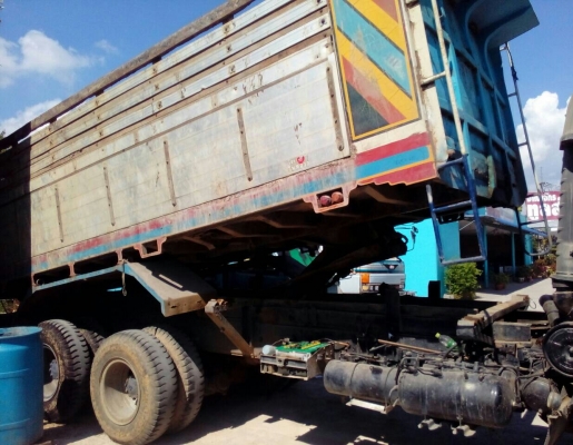 สิบล้อ อีซูซุ ร็อค 210 สโลส 2เพา ดั้มมีเนียม สภาพดีสวยพร้อมใช้ ทะเบียนพร้อมโอน