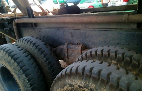 สิบล้อ อีซูซุ ร็อค 210 สโลส 2เพา ดั้มมีเนียม สภาพดีสวยพร้อมใช้ ทะเบียนพร้อมโอน