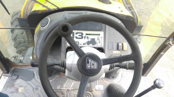 ขาย รถ JCB 3CX 4WD รถสวยใช้น้อย ออกศุนย์ 1,150,000 บาท