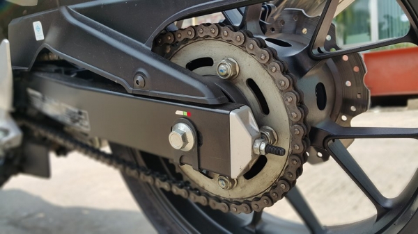 Cb500x 2015 วิ่งน้อย สีแดงสดตัวใหม่ไม่ใช่แดงเข็ม ไม่แพง ต่อรองได้ Cb500x 2015 วิ่งน้อย สีแดงสดตัวใหม่ไม่ใช่แดงเข็ม ไม่แพง ต่อรองได้