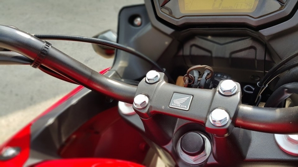 Cb500x 2015 วิ่งน้อย สีแดงสดตัวใหม่ไม่ใช่แดงเข็ม ไม่แพง ต่อรองได้ Cb500x 2015 วิ่งน้อย สีแดงสดตัวใหม่ไม่ใช่แดงเข็ม ไม่แพง ต่อรองได้