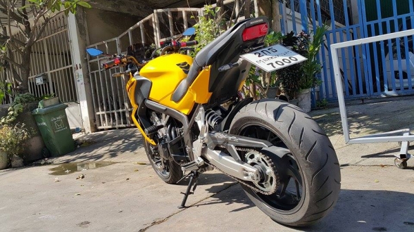 CB650f 2014 วิ่งน้อย แต่งสวย สภาพพร้อมใช้ ไม่แพง ต่อรอได้จ้า