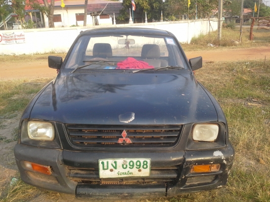 รถกระบะmisubishi strada ปี 2539 เครื่องดี คัดซีส์สวย แอร์มีแต่ไม่เย็น พร้อมใช้งาน ราคาถูกๆ