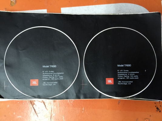 ขายโลโก้ JBL รุ่น TM Series สีส้มของแท้บริษัทมหาจักร