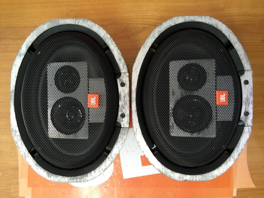 ขายโลโก้ JBL รุ่น TM Series สีส้มของแท้บริษัทมหาจักร