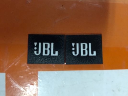 ขายโลโก้ JBL รุ่น TM Series สีส้มของแท้บริษัทมหาจักร