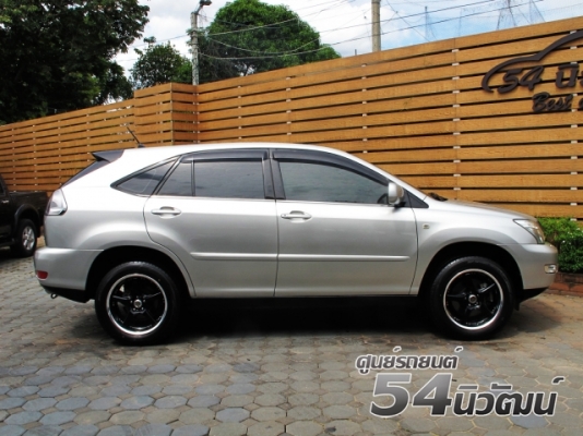 LEXUS RX 300 3.0 รถสวยที่ควรครอบครองครับ มองหาอยู่ ทักมาคุย มาดูได้ก่อนตัดสินใจน่ะครับ