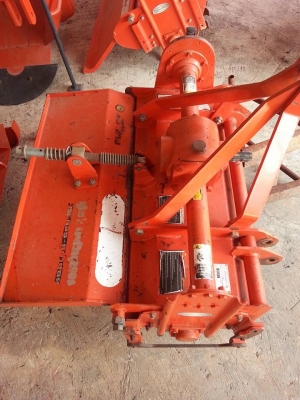 โรตารี่ตราช้าง RX85B พร้อมยอยปั่น ใบเต็มๆ