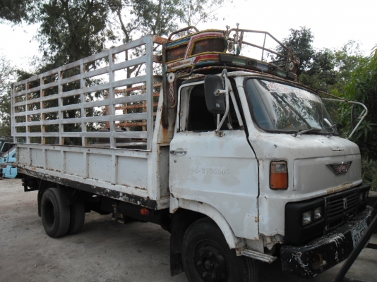 ขาย  km 505 เครื่อง wo 4d 117 แรงม้า