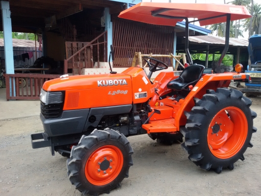ปัญญาแทรคเตอร์..จัดมาให้ครับ ด่วน!!!คูโบต้า L2808  ตัวเปล่า