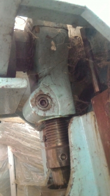 เครื่องปั๊มกดอัดขึ้นรูปชิ้นงาน ยี่ห้อ SAMYANG HEAVY MACHINERY ขนาดแรงกดปั๊ม 25 ตัน  (มีแค่ 6 เครื่อง)