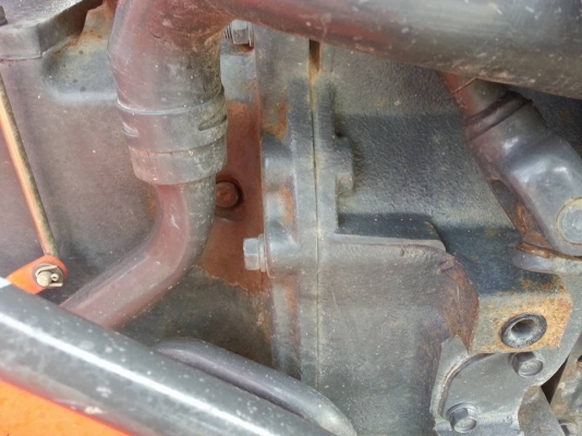 คูโบต้า L2808 4 WD พร้อมผานพรวน 5 ใบ