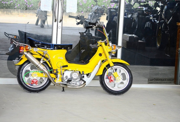 อะไหล่ ชาลี  มังกี้ กอลิล่า แต่ง  มีมากกว่า 100++ แบบ โครง cnc รวมของแต่งท่อ เบาะ เพียบ ราคาเริ่มต้น.........