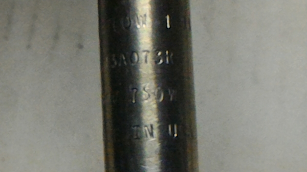 ฮีตเตอร์ให้ความร้อนแบบแท่ง มือสอง โต 12 มม. ขนาด 750 - 1000 W. ใช้ไฟ 220 V. (มีจำนวน 300 ตัว)