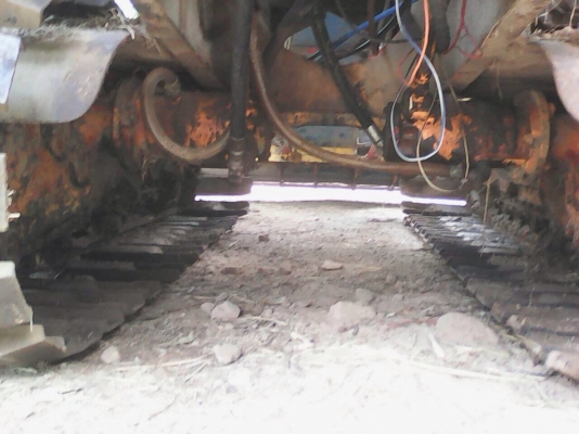 ขายรถเกี่ยว อุ้ม  เครื่อง JO8C turbo ปั้มไดกิ้น 22PV