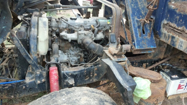 หกล้อ โตโย้ต้า BU91รุ่น3ใบปัด 115ดั้มสามมิต 5คิว ช่วงล่างใหญ่ หน้า FหลังF สภาพดีเดิมพร้อมใช้ ทะเบียนพร้อมโอน หกล้อ โตโย้ต้า BU91รุ่น3ใบปัด 115ดั้มสามมิต 5คิว ช่วงล่างใหญ่ หน้า FหลังF สภาพดีเดิมพร้อมใช้ ทะเบียนพร้อมโอน