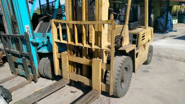 @@___ขายโฟลคลิฟท์ Komatsu ขนาด 2.5 ตัน เครื่องดีเซล ยางใหม่ เครื่องดี___@@@