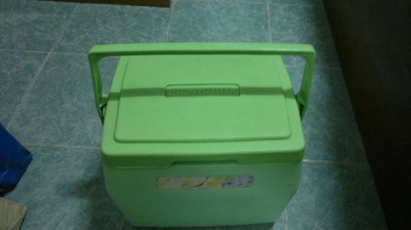 ขายกระติกน้ำแข็ง พลาสติกอย่างดี