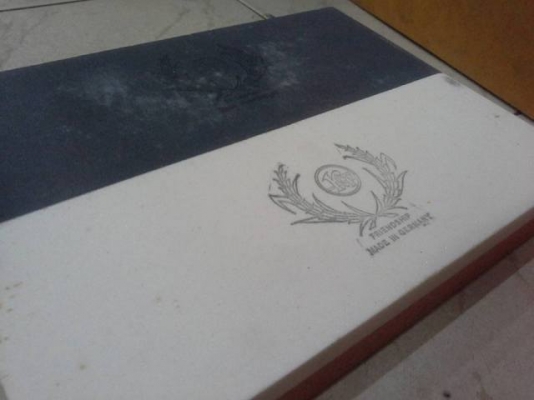 ขายหินลับมีดตรารวงข้าวงานเก่าเก็บเยอรมัน MADE IN GERMANY. ขายหินลับมีดตรารวงข้าวงานเก่าเก็บเยอรมัน MADE IN GERMANY.