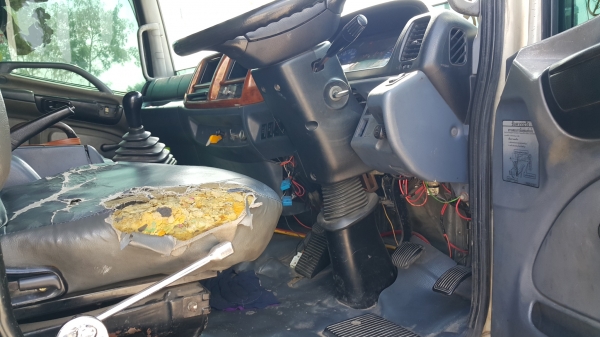 ขายรถพ่วง 24 ล้อ แม่-ลูก กระบะเนียมคอกเกษตรดั้ม อู่.เปิ่มการช่าง HINO 320 รถใช้งาน ราคา1950000 ต่อรอง ขายรถพ่วง 24 ล้อ แม่-ลูก กระบะเนียมคอกเกษตรดั้ม อู่.เปิ่มการช่าง HINO 320 รถใช้งาน ราคา1950000 ต่อรอง