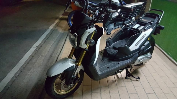 ขออนุญาติขาย HONDA ZOOMER-X 110i สีขาวมุก ฟรีค่าโอน ขออนุญาติขาย HONDA ZOOMER-X 110i สีขาวมุก ฟรีค่าโอน