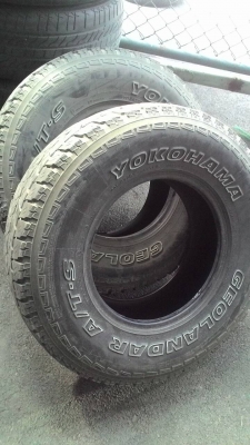 30x9.50R15 YOKOHAMA GEOLENDAR A/T-S มี 2 เส้น tel.081-427-3941 ไอดีไลน์ autobot107 30x9.50R15 YOKOHAMA GEOLENDAR A/T-S มี 2 เส้น tel.081-427-3941 ไอดีไลน์ autobot107