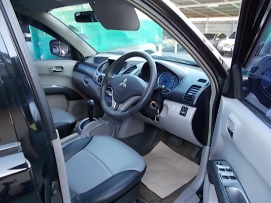 MITSUBISHI TRITON 2.5 ดีเซล PLUS DOUBLE CAB ออโต้ MITSUBISHI TRITON 2.5 ดีเซล PLUS DOUBLE CAB ออโต้