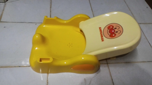 อุปกรณ์ช่วยอาบน้ำให้เด็กทารกเป็นของใหม่ ปรับนั่งอาบหรือปรับเป็นนอนอาบได้