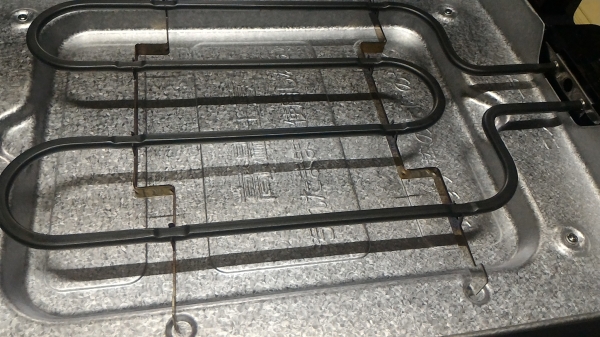 กะทะไฟฟ้าเอนกประสงค์ของใหม่ ยี่ห้อ MITSUBISHI ออกแบบให้พกพาไปง่ายๆ