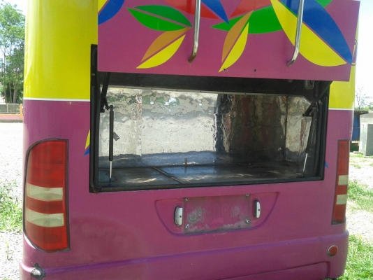 ขายมินิบัส Hino แซทซี FC4JH   เครื่อง JO5C   140  Hp  สภาพพร้อมใช้งาน  เอกสารพร้อมโอน