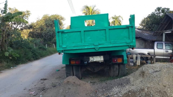 ขายรถดัมพ์ NISSAN  ND6. แคซซีสวยสภาพสมบรูณ์พร้อมใช้ แรงหายห่วง  ดั้มยิงหน้า  เอกสาร ม.79