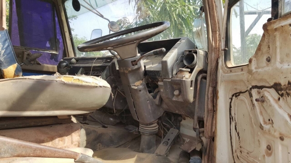 ขาย 10 ล้อดั้ม ไอ้หลง FN527M-TD เครื่องเดิม 6D16 195 แรงม้า เกียร์ 10 สปีด เฟืองท้าย ROCKY 240 รถใช้งานอยู่ เล่มทะเบียนพร้อมโอนครับ