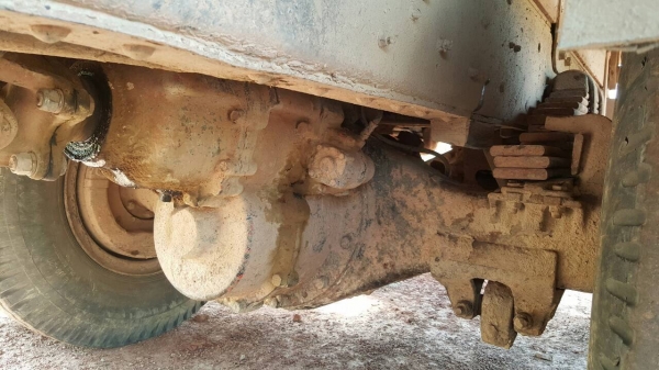 ขาย 10 ล้อดั้ม ไอ้หลง FN527M-TD เครื่องเดิม 6D16 195 แรงม้า เกียร์ 10 สปีด เฟืองท้าย ROCKY 240 รถใช้งานอยู่ เล่มทะเบียนพร้อมโอนครับ