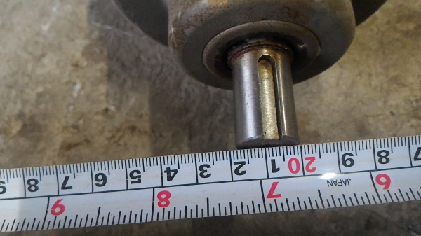 มอเตอร์เกียร์ทดDC ยี่ห้อ MIKI  ขนาด 200 W. อัตราที่ 25 : 1 แรงบิดสูง มีเอ็นโค้ดเดอร์นับรอบที่ส่วนท้าย