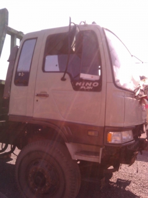 (ลงรายละเอียดใหม่..)10ล้อเพลาเดียวพื้นเรียบ..195 แรงFL3HNLA...ปี2537 เล่มพร้อม..ขายตามสภาพเท่านั้น