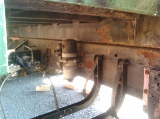 (ลงรายละเอียดใหม่..)10ล้อเพลาเดียวพื้นเรียบ..195 แรงFL3HNLA...ปี2537 เล่มพร้อม..ขายตามสภาพเท่านั้น