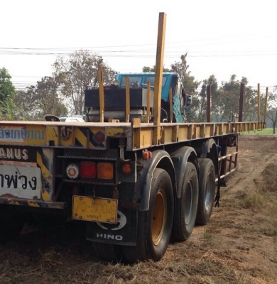 ขายราคา 285,000บ ต่อรองได้ หางพ่วงปี49 พื้นเรียบ 3เพาแท้ ยาว12เมตร สภาพดีเดิมๆสวยพร้อมวิ่งงาน ทะเบียนพร้อมโอน